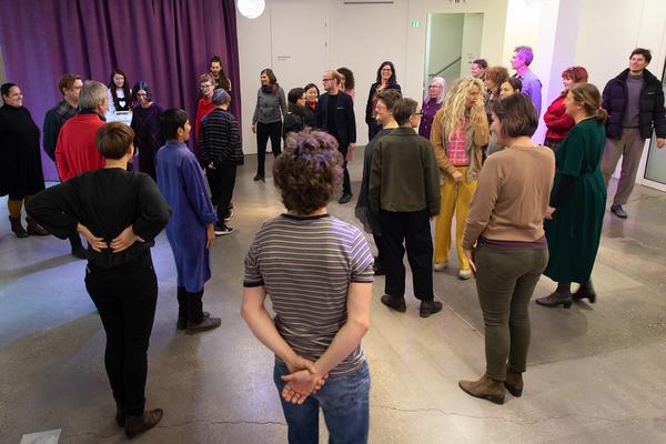 Belvedere 21: Tejal Shah - Gemeinsame Wagnisse "Warum wir alle Familie sind. Die Koexistenz der Arten" (30.11.2019) https://www.belvedere.at/event/public-program-warum-wir-alle-familie-sind | Foto: eSeL Foto: eSeL.at - Lorenz Seidler