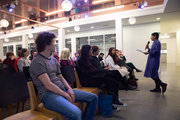 Belvedere 21: Tejal Shah - Gemeinsame Wagnisse "Warum wir alle Familie sind. Die Koexistenz der Arten" (30.11.2019) https://www.belvedere.at/event/public-program-warum-wir-alle-familie-sind | Foto: eSeL Foto: eSeL.at - Lorenz Seidler
