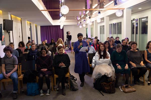 Belvedere 21: Tejal Shah - Gemeinsame Wagnisse "Warum wir alle Familie sind. Die Koexistenz der Arten" (30.11.2019) https://www.belvedere.at/event/public-program-warum-wir-alle-familie-sind | Foto: eSeL Foto: eSeL.at - Lorenz Seidler