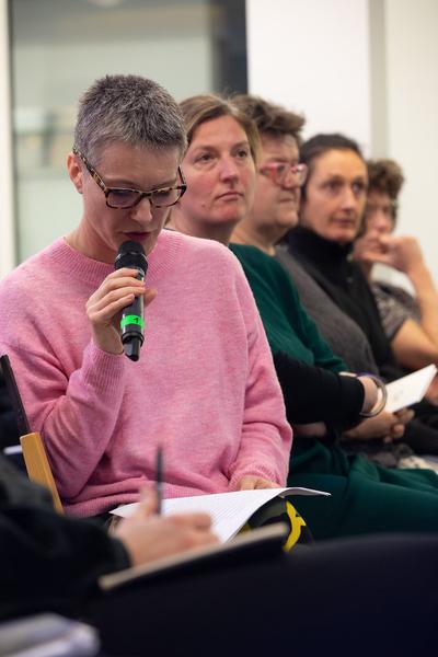 Belvedere 21: Edith Jeřábková / Institute of Anxiety - Gemeinsame Wagnisse "Warum wir alle Familie sind. Die Koexistenz der Arten" (30.11.2019) https://www.belvedere.at/event/public-program-warum-wir-alle-familie-sind | Foto: eSeL Foto: eSeL.at - Lorenz Seidler