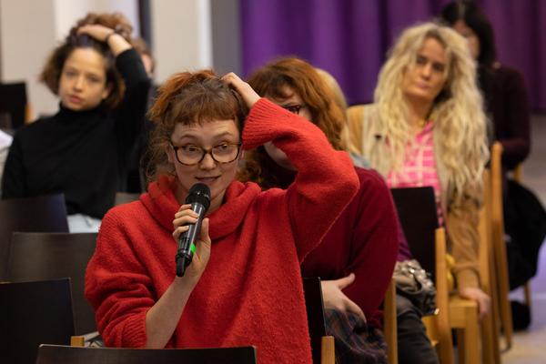Belvedere 21: Edith Jeřábková / Institute of Anxiety - Gemeinsame Wagnisse "Warum wir alle Familie sind. Die Koexistenz der Arten" (30.11.2019) https://www.belvedere.at/event/public-program-warum-wir-alle-familie-sind | Foto: eSeL Foto: eSeL.at - Lorenz Seidler