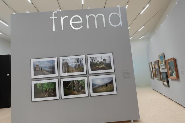 Landesgalerie Niederösterreich: Sehnsuchtsträume. Berührte Natur und besetzte Landschaften (26.05.–19.04.2020) https://www.lgnoe.at/de/ausstellungen/aktuell/sehnsuchtsraeume-beruehrte-natur-und-besetzte-landschaften | Foto: eSeL Foto: eSeL.at - Lorenz Seidler