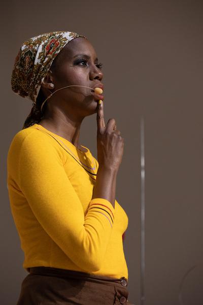 Kunstraum Niederösterreich: H13 Performance Award 2019  - Helena Eribenne (4.9.2019) https://www.kunstraum.net/de/ausstellungen/h13-2019-helena-eribenne | Foto: eSeL Foto: eSeL.at - Lorenz Seidler