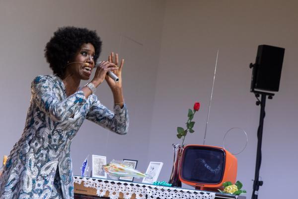 Kunstraum Niederösterreich: H13 Performance Award 2019  - Helena Eribenne (4.9.2019) https://www.kunstraum.net/de/ausstellungen/h13-2019-helena-eribenne | Foto: eSeL Foto: eSeL.at - Lorenz Seidler