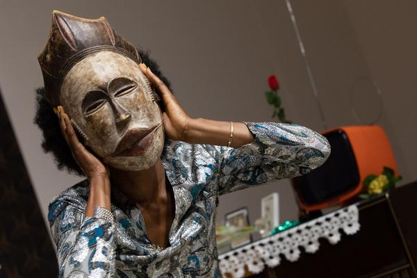 Kunstraum Niederösterreich: H13 Performance Award 2019  - Helena Eribenne (4.9.2019) https://www.kunstraum.net/de/ausstellungen/h13-2019-helena-eribenne | Foto: eSeL Foto: eSeL.at - Lorenz Seidler
