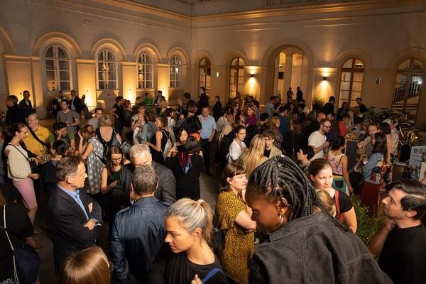 Kunstraum Niederösterreich: H13 Performance Award 2019  - Helena Eribenne (4.9.2019) https://www.kunstraum.net/de/ausstellungen/h13-2019-helena-eribenne | Foto: eSeL Foto: eSeL.at - Lorenz Seidler
