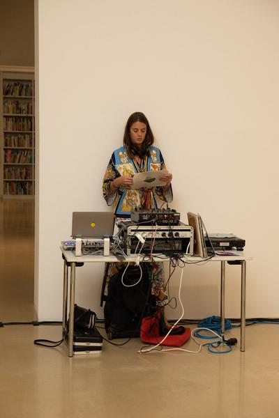 Kunstraum Niederösterreich: H13 Performance Award 2019  - Helena Eribenne (4.9.2019) https://www.kunstraum.net/de/ausstellungen/h13-2019-helena-eribenne | Foto: eSeL Foto: eSeL.at - Lorenz Seidler
