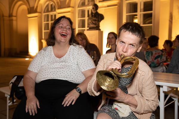 Kunstraum Niederösterreich: H13 Performance Award 2019  - Helena Eribenne (4.9.2019) https://www.kunstraum.net/de/ausstellungen/h13-2019-helena-eribenne | Foto: eSeL Foto: eSeL.at - Lorenz Seidler
