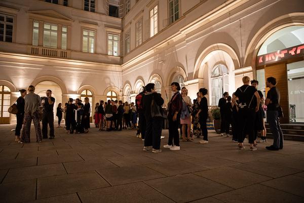 Kunstraum Niederösterreich: H13 Performance Award 2019  - Helena Eribenne (4.9.2019) https://www.kunstraum.net/de/ausstellungen/h13-2019-helena-eribenne | Foto: eSeL Foto: eSeL.at - Lorenz Seidler