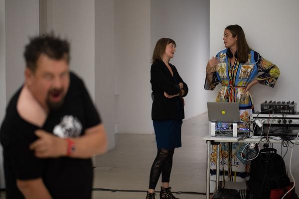 Kunstraum Niederösterreich: H13 Performance Award 2019  - Helena Eribenne (4.9.2019) https://www.kunstraum.net/de/ausstellungen/h13-2019-helena-eribenne | Foto: eSeL Foto: eSeL.at - Lorenz Seidler