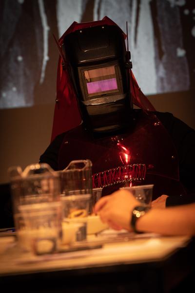 brut wien: irreality.tv - Der Hantologische Kongress (Kempelenpark, 1.11.2019) https://brut-wien.at/de/Programm/Kalender/Programm-2019/Oktober-2019/irreality.tv-DER-HANTOLOGISCHE-KONGRESS | Foto: eSeL Foto: eSeL.at - Lorenz Seidler