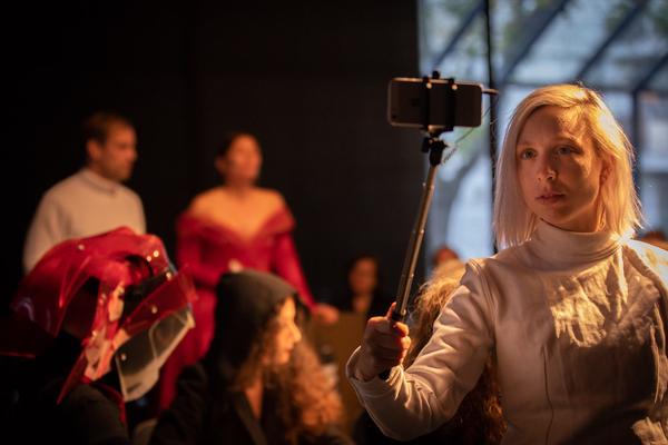 brut wien: irreality.tv - Der Hantologische Kongress (Kempelenpark, 1.11.2019) https://brut-wien.at/de/Programm/Kalender/Programm-2019/Oktober-2019/irreality.tv-DER-HANTOLOGISCHE-KONGRESS | Foto: eSeL Foto: eSeL.at - Lorenz Seidler