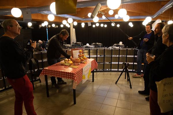 brut wien: irreality.tv - Der Hantologische Kongress (Kempelenpark, 1.11.2019) https://brut-wien.at/de/Programm/Kalender/Programm-2019/Oktober-2019/irreality.tv-DER-HANTOLOGISCHE-KONGRESS | Foto: eSeL Foto: eSeL.at - Lorenz Seidler