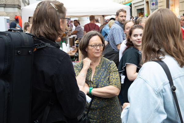 Josefstädter Straße: Is this the real life? Is this just fantasy? (KOER, 13.9.2019)
 https://esel.at/termin/102875 | Foto: eSeL Foto: eSeL.at - Lorenz Seidler