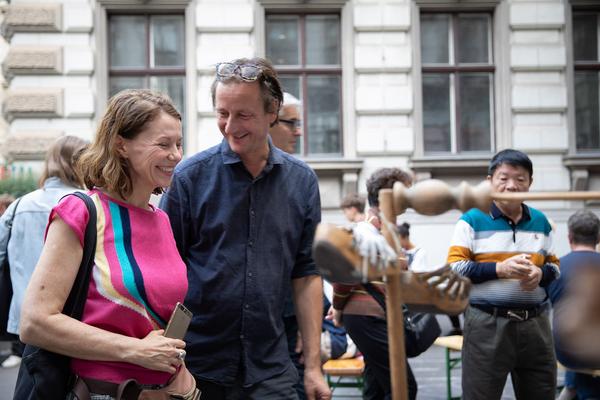 Josefstädter Straße: Is this the real life? Is this just fantasy? (KOER, 13.9.2019)
 https://esel.at/termin/102875 | Foto: eSeL Foto: eSeL.at - Lorenz Seidler