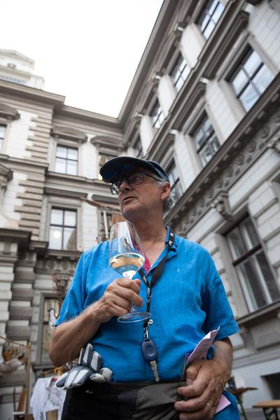 Josefstädter Straße: Is this the real life? Is this just fantasy? (KOER, 13.9.2019)
 https://esel.at/termin/102875 | Foto: eSeL Foto: eSeL.at - Lorenz Seidler