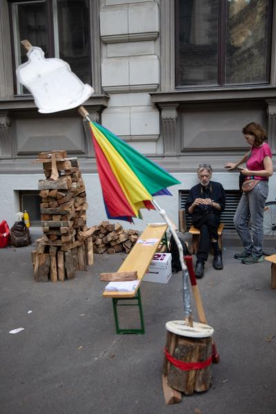 Josefstädter Straße: Is this the real life? Is this just fantasy? (KOER, 13.9.2019)
 https://esel.at/termin/102875 | Foto: eSeL Foto: eSeL.at - Lorenz Seidler