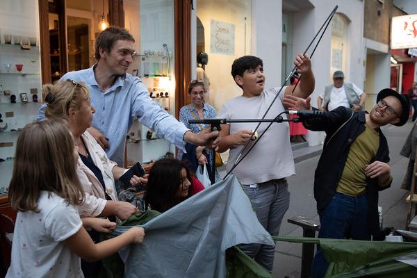Josefstädter Straße: Is this the real life? Is this just fantasy? (KOER, 13.9.2019)
 https://esel.at/termin/102875 | Foto: eSeL Foto: eSeL.at - Lorenz Seidler