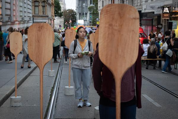 Josefstädter Straße: Julia Mag @ Is this the real life? Is this just fantasy? (KOER, 13.9.2019) https://esel.at/termin/102875 | Foto: eSeL Foto: eSeL.at - Lorenz Seidler
