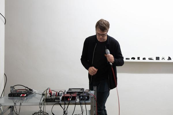 Sehsaal: Jörg Piringer - partikel (30.10. - 19.11.2019, Eröffnung) https://esel.at/termin/103193 | Foto: eSeL Foto: eSeL.at - Lorenz Seidler