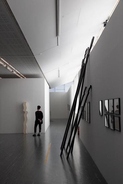 Belvedere 21: Josef Bauer -  Demonstration (4.9.2019 - 12.1.2020) https://esel.at/termin/102626 | Foto: eSeL Foto: eSeL.at - Lorenz Seidler