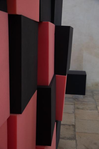 Dominikanerkirche Krems: Josef Trattner - Sofafahrt (26.5.2019 - 13.10.2019) https://www.kunsthalle.at/de/ausstellungen/13-josef-trattner-donau-sofa-projekt | Foto: eSeL Foto: eSeL.at - Lorenz Seidler