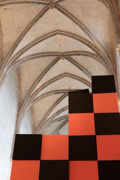 Dominikanerkirche Krems: Josef Trattner - Sofafahrt (26.5.2019 - 13.10.2019) https://www.kunsthalle.at/de/ausstellungen/13-josef-trattner-donau-sofa-projekt | Foto: eSeL Foto: eSeL.at - Lorenz Seidler