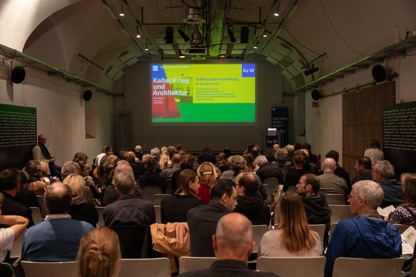 AzW Architekturzentrum Wien: Kalter Krieg und Architektur. Beiträge zur Demokratisierung Österreichs nach 1945 (17.10. - 24.2.2019) https://www.azw.at/de/termin/kalter-krieg-und-architektur | Foto: eSeL Foto: eSeL.at - Lorenz Seidler