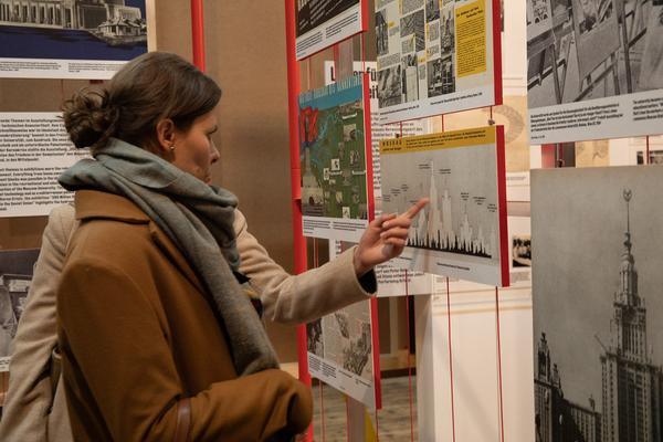 AzW Architekturzentrum Wien: Kalter Krieg und Architektur. Beiträge zur Demokratisierung Österreichs nach 1945 (17.10. - 24.2.2019) https://www.azw.at/de/termin/kalter-krieg-und-architektur | Foto: eSeL Foto: eSeL.at - Lorenz Seidler