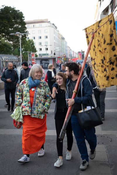 KOER: Ines Doujak @ Fokus Favoriten (Eröffnung, 21.9.2019) https://www.koer.or.at/projekte/fokus-favoriten | Foto: eSeL Foto: eSeL.at - Lorenz Seidler