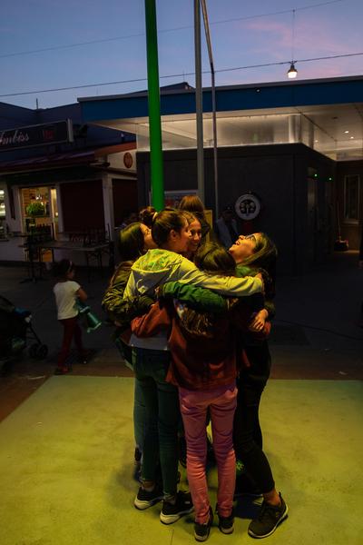 KOER: Alicia Framis - Street Lights @ Fokus Favoriten (Eröffnung, 21.9.2019) https://www.koer.or.at/projekte/fokus-favoriten | Foto: eSeL Foto: eSeL.at - Lorenz Seidler