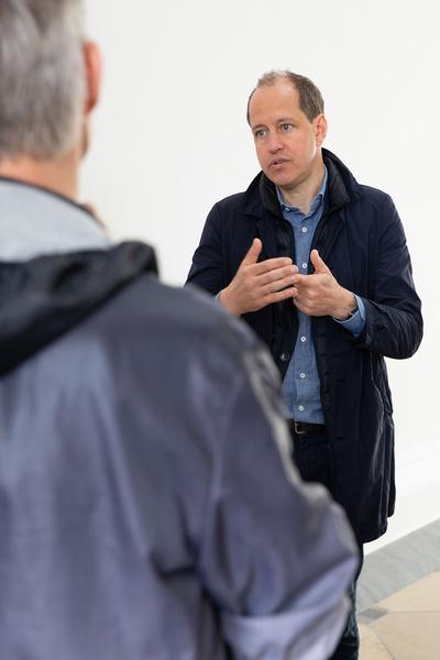 Theseustempel: Maurizio Cattelan (24.4. - 6.10.2019) https://esel.at/termin/101208 | Foto: eSeL Foto: eSeL.at - Lorenz Seidler