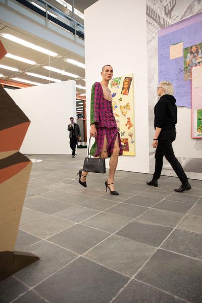 Belvedere 21: Performance Julius Pistauz (Via PINA) @ Über das Neue - Midissage: Pina, Mauve, Foundation (Eröffnung, 3.5.2019) https://www.belvedere21.at/ueber_das_neue | Foto: eSeL Foto: eSeL.at - Lorenz Seidler