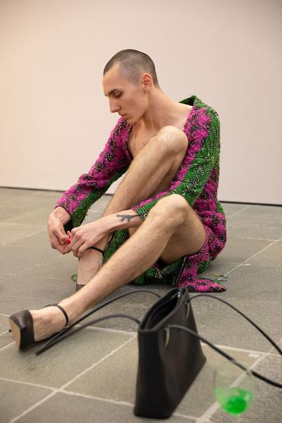 Belvedere 21: Performance Julius Pistauz (Via PINA) @ Über das Neue - Midissage: Pina, Mauve, Foundation (Eröffnung, 3.5.2019) https://www.belvedere21.at/ueber_das_neue | Foto: eSeL Foto: eSeL.at - Lorenz Seidler