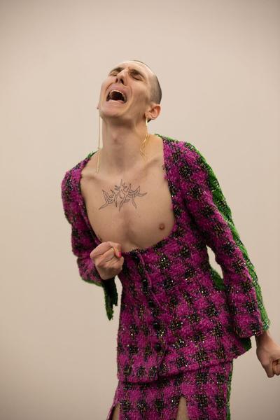 Belvedere 21: Performance Julius Pistauz (Via PINA) @ Über das Neue - Midissage: Pina, Mauve, Foundation (Eröffnung, 3.5.2019) https://www.belvedere21.at/ueber_das_neue | Foto: eSeL Foto: eSeL.at - Lorenz Seidler