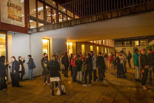 Belvedere 21: Über das Neue - Midissage: Pina, Mauve, Foundation (Eröffnung, 3.5.2019) https://www.belvedere21.at/ueber_das_neue | Foto: eSeL Foto: eSeL.at - Lorenz Seidler