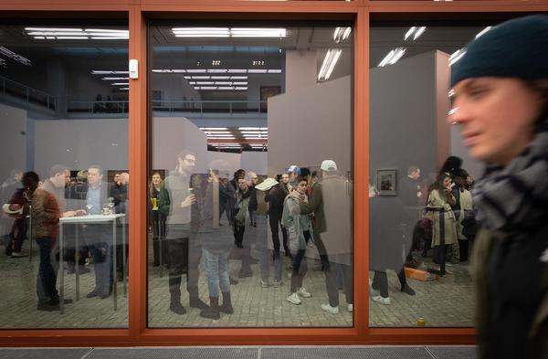 Belvedere 21: Über das Neue - Midissage: One Mess Gallery, PFERD & SORT (22.3.2019) | https://esel.cc/UeberDasNeue_Midissage01 | Foto: eSeL Foto: eSeL.at - Lorenz Seidler
