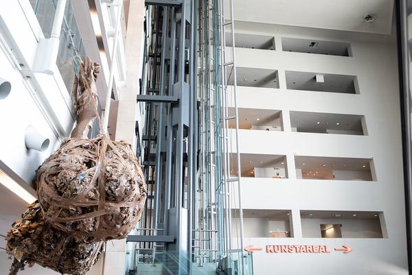 Parallel Vienna: Preview (Lassallestraße 5, 24.-28.9.2019) https://esel.at/termin/102615 | Foto: eSeL Foto: eSeL.at - Lorenz Seidler