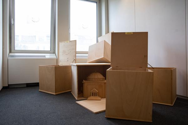 Parallel Vienna: Preview (Lassallestraße 5, 24.-28.9.2019) https://esel.at/termin/102615 | Foto: eSeL Foto: eSeL.at - Lorenz Seidler