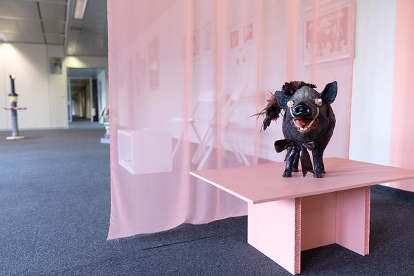 Parallel Vienna: Preview (Lassallestraße 5, 24.-28.9.2019) https://esel.at/termin/102615 | Foto: eSeL Foto: eSeL.at - Lorenz Seidler