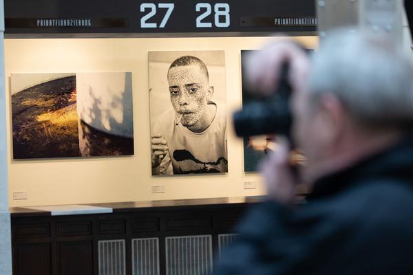 FOTO WIEN: Poisoned Pictures – Photography & Ecology (Festivalzentrale, 5.4.2019) https://fotowien.at/de/programme-2019/congress/poisoned-pictures-photography-ecology/ | Foto: eSeL Foto: eSeL.at - Lorenz Seidler