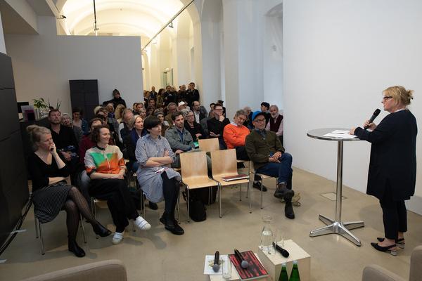 Kunst im öffentlichen Raum Niederösterreich: Buchpräsentation Ines Doujak, Tatiana Lecomte & Band 11 und Band 12  zur Kunst im öffentlichen Raum Niederösterreich 
(21.5.2019, Kunstraum Niederösterreich) http://www.publicart.at/de/kalender/?pid=982 | Foto: eSeL Foto: eSeL.at - Lorenz Seidler