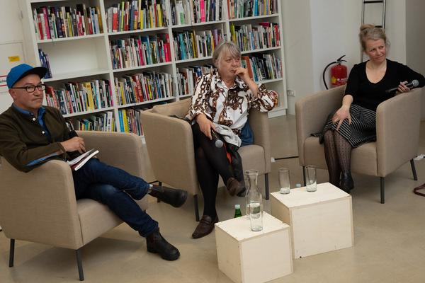 Kunst im öffentlichen Raum Niederösterreich: Buchpräsentation Ines Doujak, Tatiana Lecomte & Band 11 und Band 12  zur Kunst im öffentlichen Raum Niederösterreich 
(21.5.2019, Kunstraum Niederösterreich) http://www.publicart.at/de/kalender/?pid=982 | Foto: eSeL Foto: eSeL.at - Lorenz Seidler