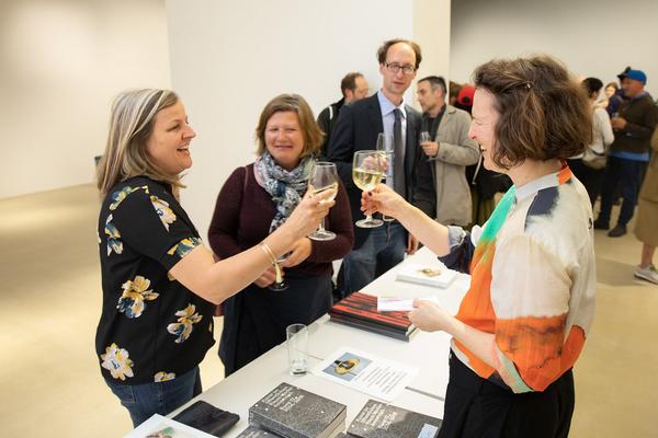 Kunst im öffentlichen Raum Niederösterreich: Buchpräsentation Ines Doujak, Tatiana Lecomte & Band 11 und Band 12  zur Kunst im öffentlichen Raum Niederösterreich 
(21.5.2019, Kunstraum Niederösterreich) http://www.publicart.at/de/kalender/?pid=982 | Foto: eSeL Foto: eSeL.at - Lorenz Seidler
