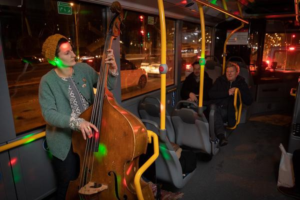 Akademie der Bild. Künste Wien: Rundgang 2019 - Performancebus (24.1.2019) https://esel.cc/rundgang2019 | Foto: eSeL Foto: eSeL.at - Lorenz Seidler