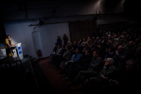 Az W Architekturzentrum Wien: Eröffnung SammlungsLab #5: Vorarlberg – Ein Ge­ne­ra­ti­on­en­dia­log (4.12.2019) https://www.azw.at/de/termin/vorarlberger-einsichten-ein-generationendialog | Foto: eSeL Foto: eSeL.at - Lorenz Seidler