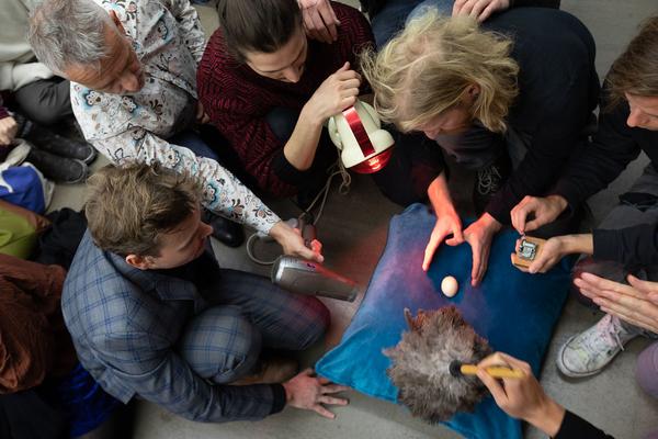 Galerie Krobath: Performance Sophie Süßmilch & Vito Baumüller "Kokon" (Vienna Art Week, 22.11.2019) https://esel.at/termin/104025 | Foto: eSeL Foto: eSeL.at - Lorenz Seidler