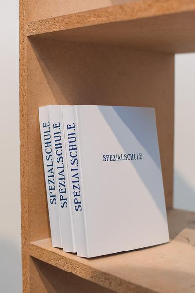 akbild @ xhibit E: Spezialschule für Bildhauerei (Eröffnung, 17.10.2019) https://www.akbild.ac.at/Portal/ausstellen/ausstellungen/spezialschule-fuer-bildhauerei-arbeitstitel | Foto: eSeL.at - Joanna Pianka