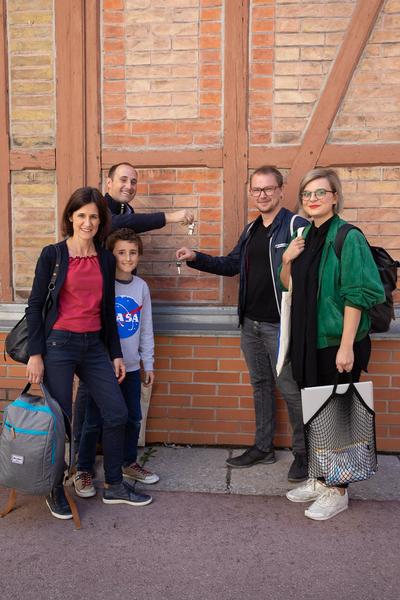AzW Stadtlabor: Wie Wir Wohnen. Schlüsselübergabe (21.9.2019) https://stadtlabore.wien.gv.at/site/willst-du-hier-wohnen | Foto: eSeL Foto: eSeL.at - Lorenz Seidler