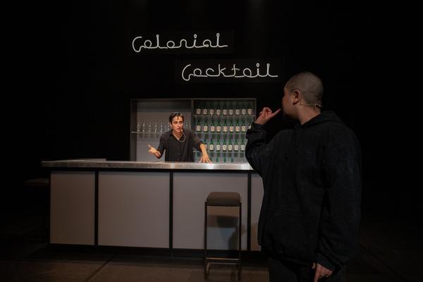 brut: Stefanie Sourial - Colonial Cocktail.
Volume 2: Spirits mit Special Guest Hyo Lee (9. - 13.5.2019, studio brut) https://esel.cc/brut_colonialcocktail2 Foto: eSeL.at - Lorenz Seidler